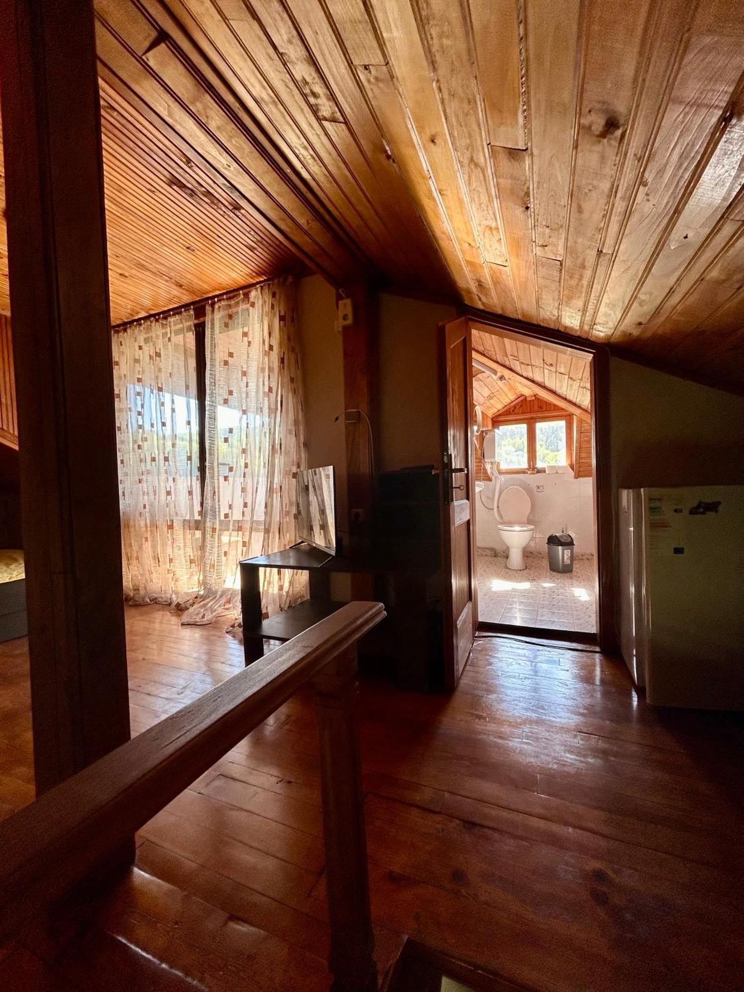 Luylyana Guesthouse Ribarica Exteriér fotografie